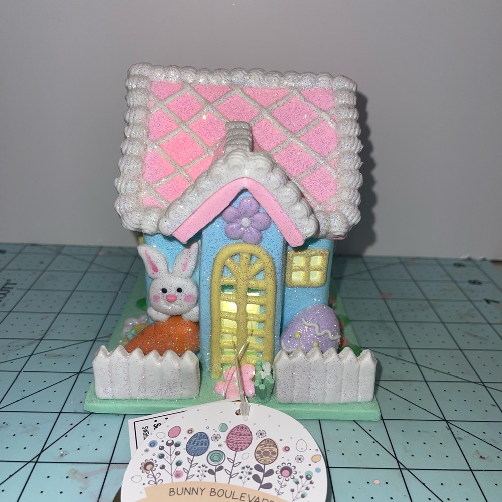 Easter Village LED Decor Set - Picture 9 of 12